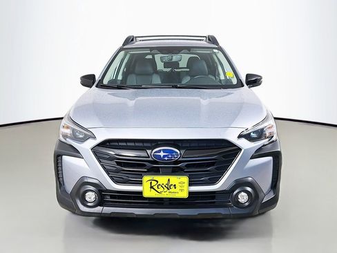 Used 2023 Subaru Outback Onyx Edition AWD/4WD image 2