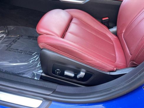 Used 2022 BMW 330i xDrive Sedan w/ M Sport Package image 22