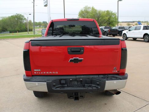 Used 2012 Chevrolet Silverado 2500 LTZ w/ LTZ Plus Package AWD/4WD image 14