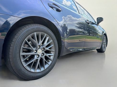 Used 2018 Lexus ES 350 w/ Navigation System Package FWD image 7