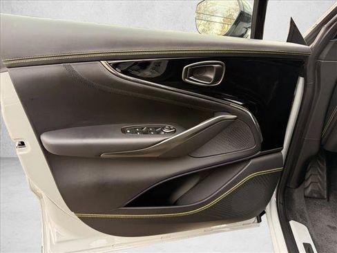 New 2026 Aston Martin DBX 707 AWD/4WD image 15