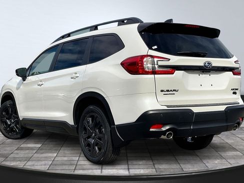 New 2025 Subaru Ascent Bronze Edition w/ Onyx Package image 3