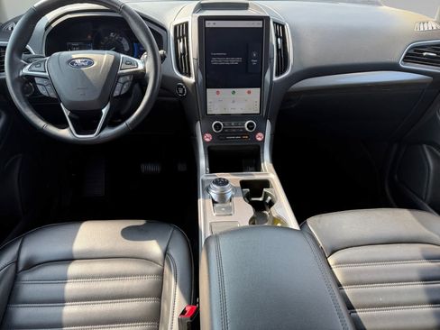 Used 2024 Ford Edge SEL AWD/4WD image 18