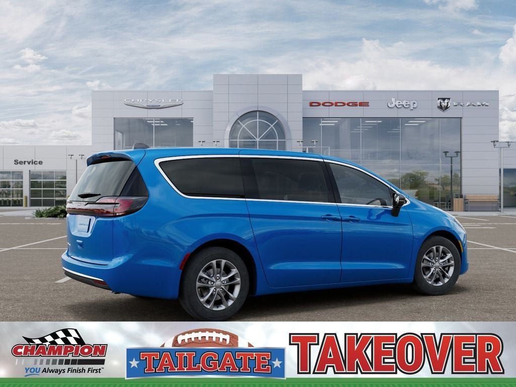 New 2027 Chrysler Pacifica Select FWD image 4