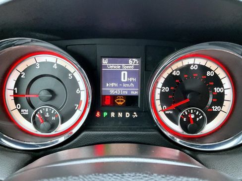 Used 2018 Dodge Grand Caravan GT FWD image 15