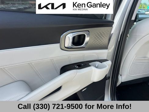 Certified 2023 Kia Sorento SX Prestige AWD/4WD image 48