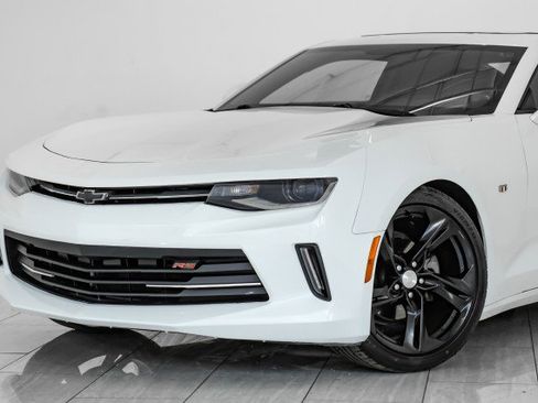 Used 2018 Chevrolet Camaro LT w/ RS Package image 46