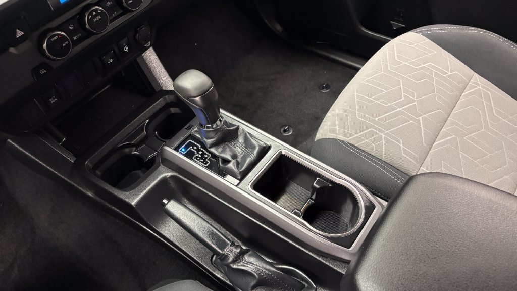 Used 2022 Toyota Tacoma TRD Sport RWD image 24