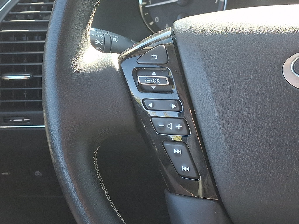 Used 2024 INFINITI QX80 Luxe AWD/4WD image 22