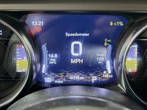 Used 2023 Jeep Wrangler Unlimited w/ Cold Weather Group image 18