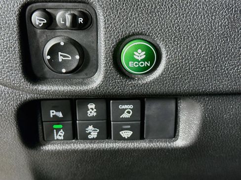Used 2026 Honda Ridgeline TrailSport image 9