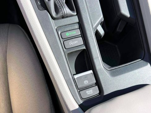 Certified 2023 Honda Accord LX image 29
