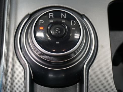 Used 2024 Ford Edge Titanium AWD/4WD image 23