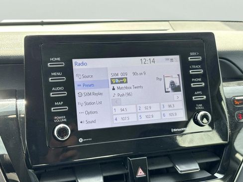 Used 2024 Toyota Camry SE w/ Convenience Package image 25