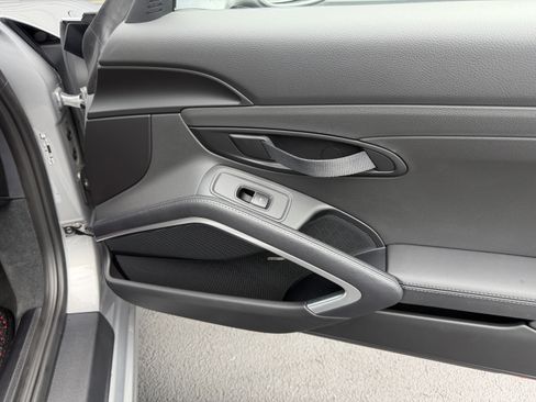 Certified 2018 Porsche 911 Carrera T RWD image 22