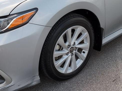 Used 2024 Toyota Camry LE FWD image 10