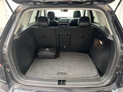 Used 2022 Volkswagen Taos SE image 27