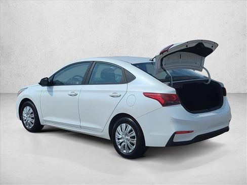 Used 2019 Hyundai Accent SE FWD image 8