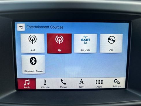 Used 2018 Ford Explorer XLT w/ Equipment Group 202A image 17