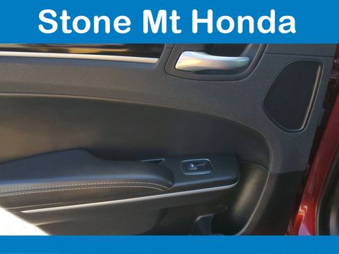 Used 2023 Chrysler 300 S image 12