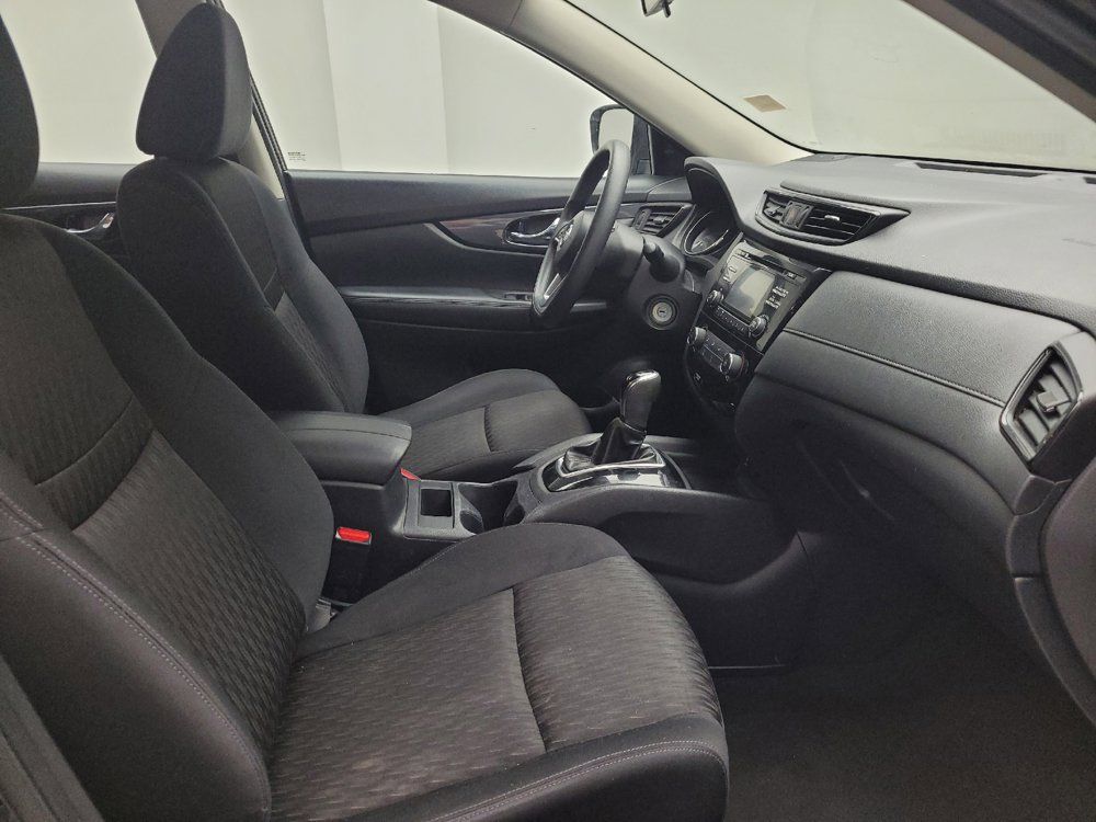 Used 2017 Nissan Rogue S AWD/4WD image 21