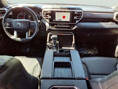 Used 2025 Toyota Tundra SR5 AWD/4WD image 12