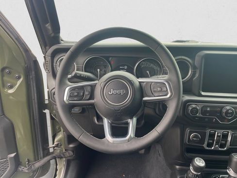 Used 2023 Jeep Wrangler Unlimited Sahara AWD/4WD image 12