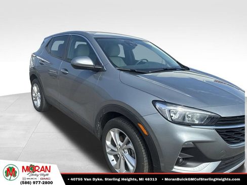 Certified 2023 Buick Encore GX Preferred w/ Cold Weather Comfort Package FWD image 3