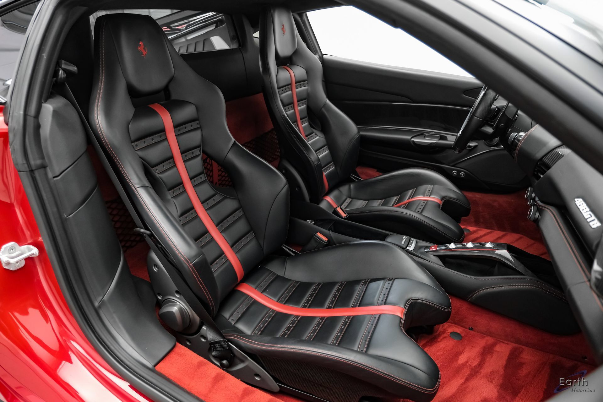 Used 2017 Ferrari 488 GTB RWD image 64