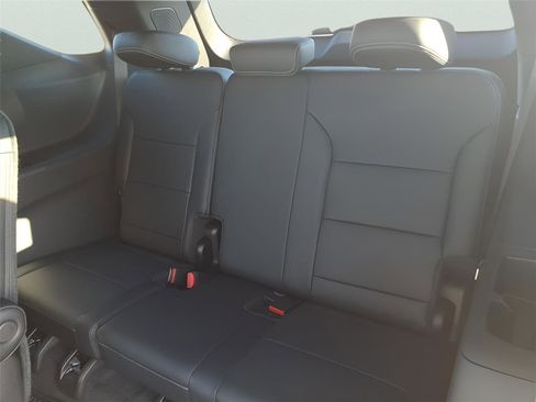 New 2026 Chevrolet Traverse LT w/ Sun and Wheel Package image 12