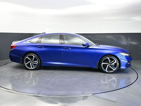 Used 2020 Honda Accord Sport image 4