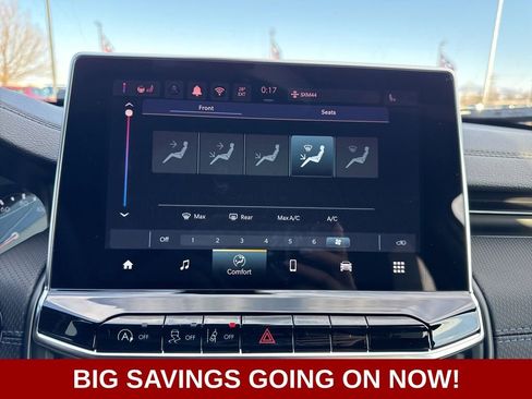 New 2026 Jeep Compass Latitude image 35