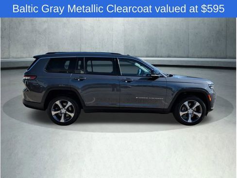 Used 2023 Jeep Grand Cherokee L Limited w/ Luxury Tech Group II AWD/4WD image 8