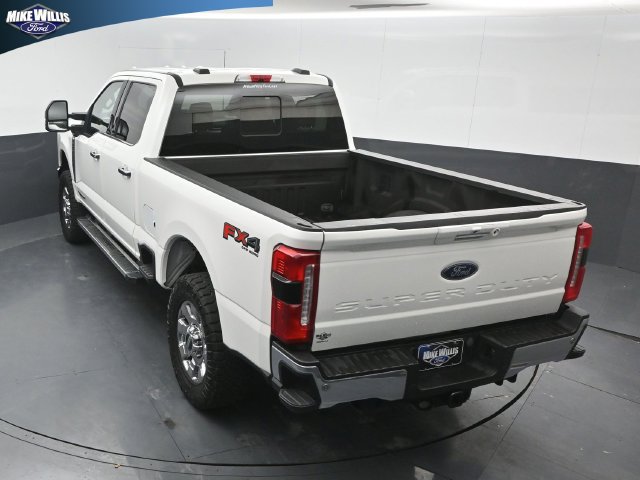 Used 2024 Ford F250 Lariat w/ Chrome Package AWD/4WD image 13