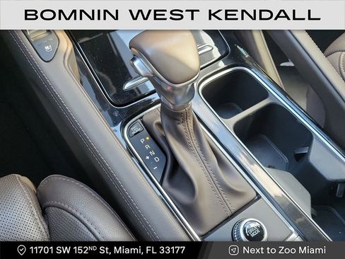 Used 2020 Kia Telluride SX w/ Towing Package image 24