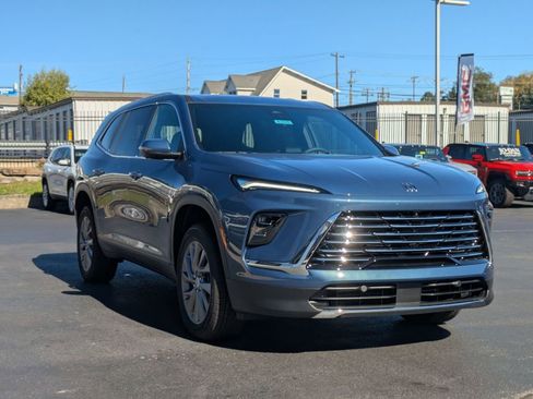 New 2026 Buick Enclave Preferred w/ Power Package image 3