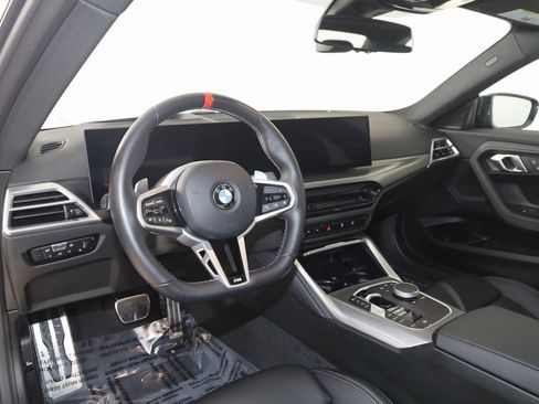 Used 2025 BMW M240i Coupe image 33