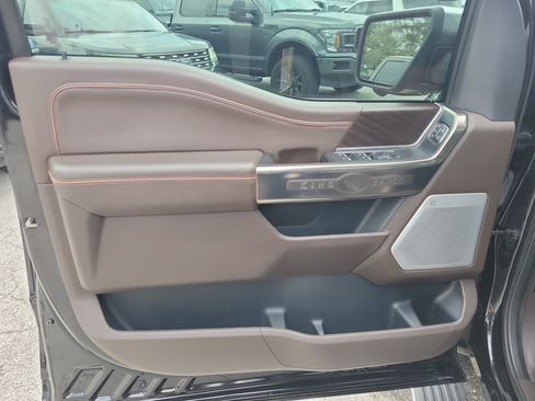 Used 2022 Ford F150 King Ranch w/ Equipment Group 601A High AWD/4WD image 16