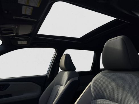 Certified 2025 Subaru Forester Premium w/ Convenience Package #2 image 17