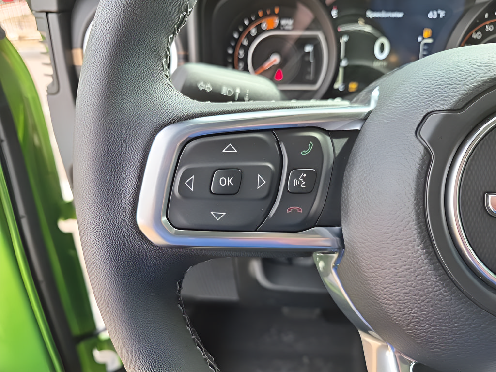 New 2026 Jeep Wrangler Unlimited Sahara AWD/4WD image 34