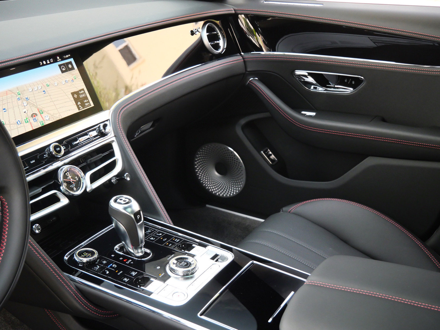 New 2026 Bentley Flying Spur V8 AWD/4WD image 14