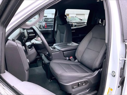 Used 2023 Chevrolet Silverado 1500 Custom w/ LPO, Dark Essentials Package image 10