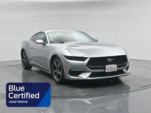 Used 2025 Ford Mustang Premium image 1