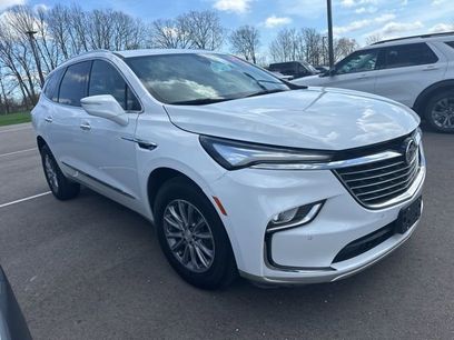 Used 2023 Buick Enclave Essence