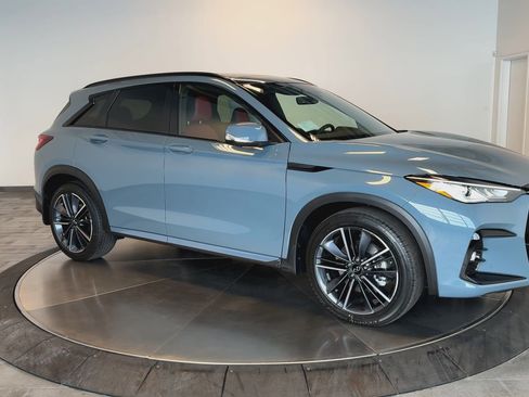 New 2025 INFINITI QX50 Sport image 2