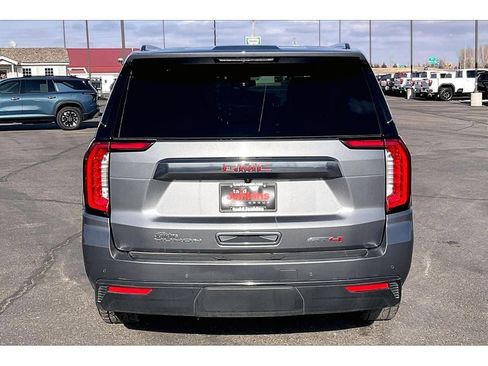 Used 2022 GMC Yukon XL AT4 w/ AT4 Premium Plus Package image 4