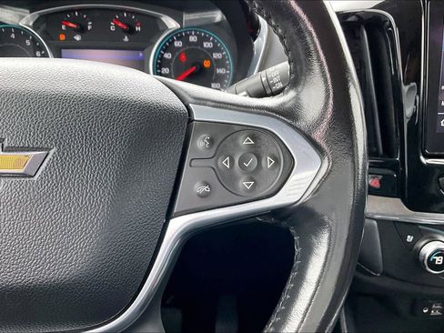 Used 2021 Chevrolet Traverse Premier image 11