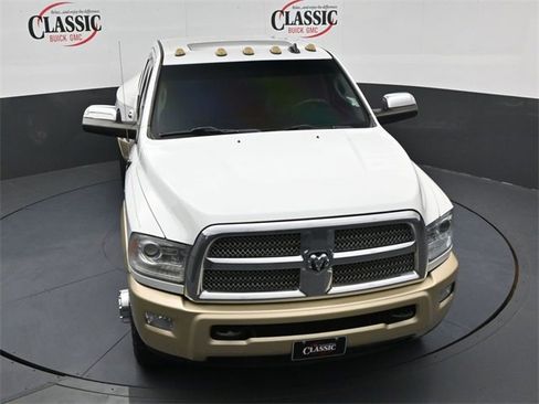 Used 2015 RAM 3500 Laramie Longhorn image 16