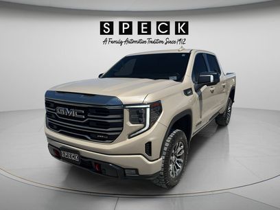 Used 2022 GMC Sierra 1500 AT4 w/ AT4 Preferred Package