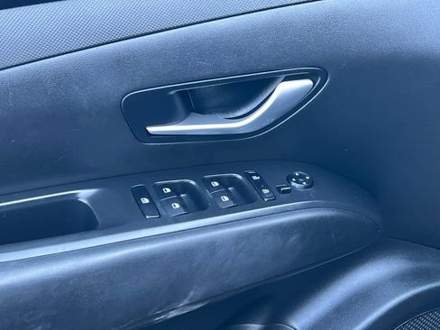Used 2023 Hyundai Tucson SEL image 13